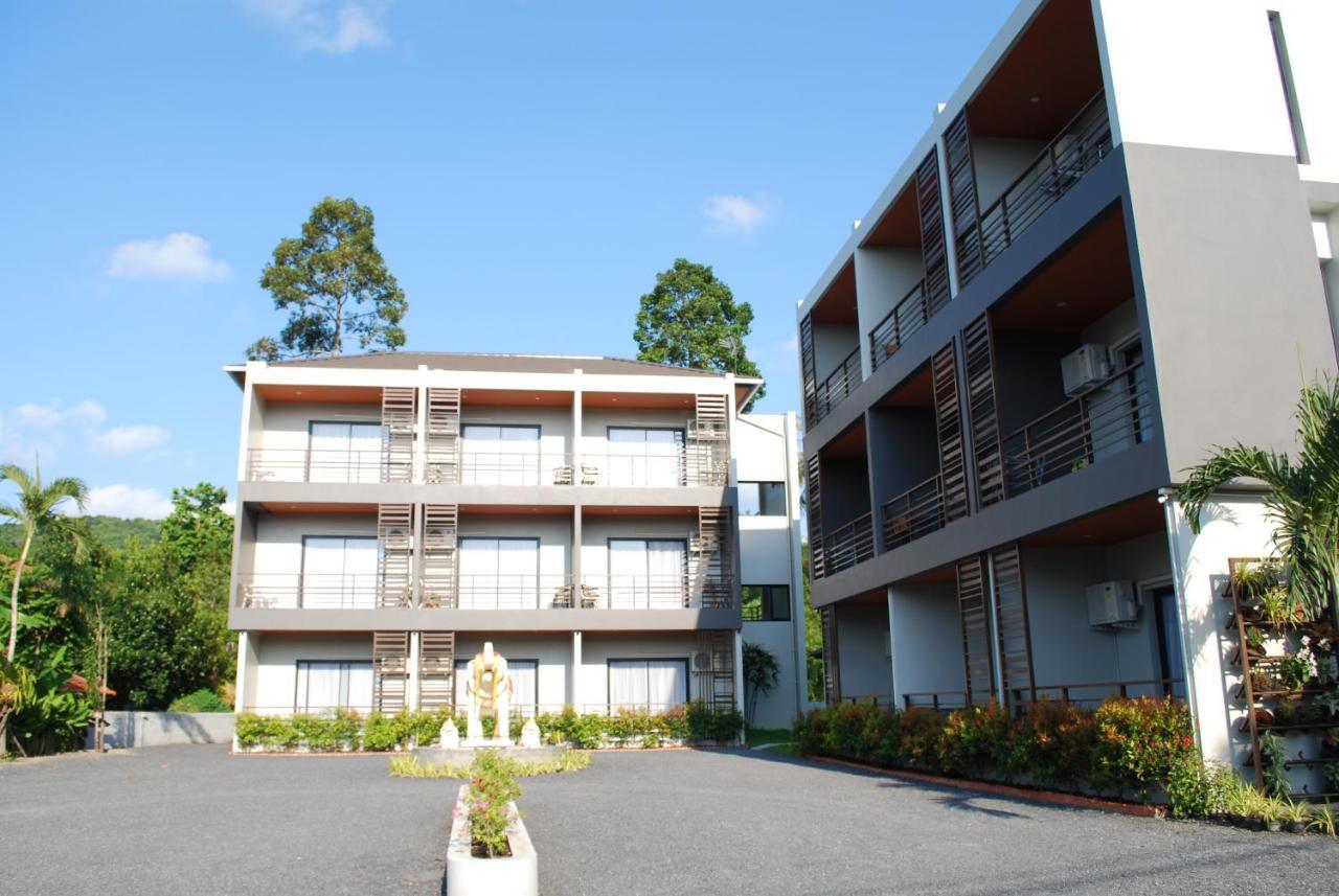 Hotel Baan Plaai Ngam Bophut Exterior foto